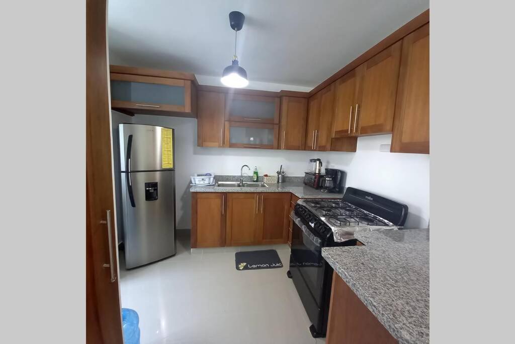Confortable Apartamento De 3 Tres Habitaciones, Con Hermosa Vista De Area Verde, Ademas De Piscinas Y Juegos Infantiles En Area Recreativa Santiago De Los Caballeros Exteriör bild